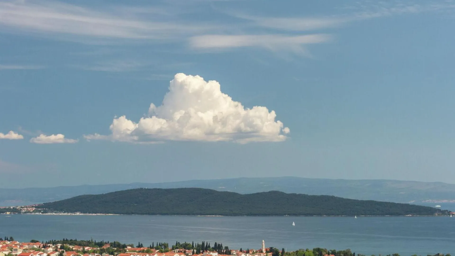 Beautiful Apartment In Between Split And Trogir Kastel Stari 0*,  Croatia